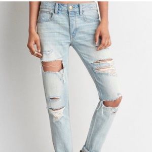 American Eagle tomgirl Jeans